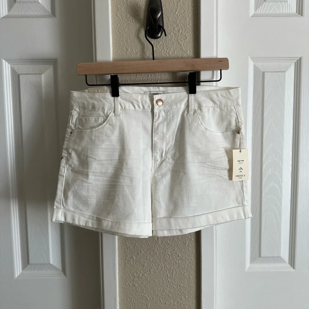 Forever 21 High Rise Ivory Shorts Size: 30 - Picture 2 of 8